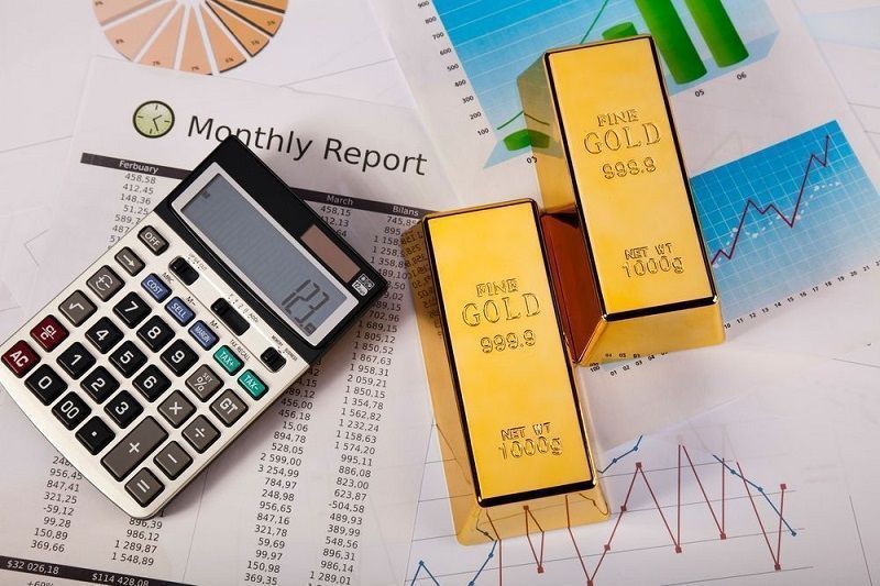 Gold Experiences Short-Term Decline